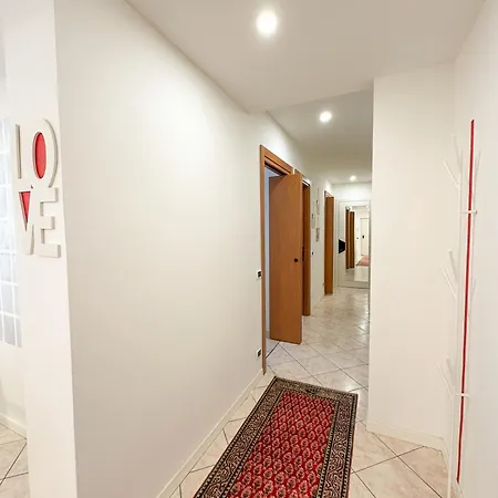 Appartamento Ampio E Luminoso Galleria Arona